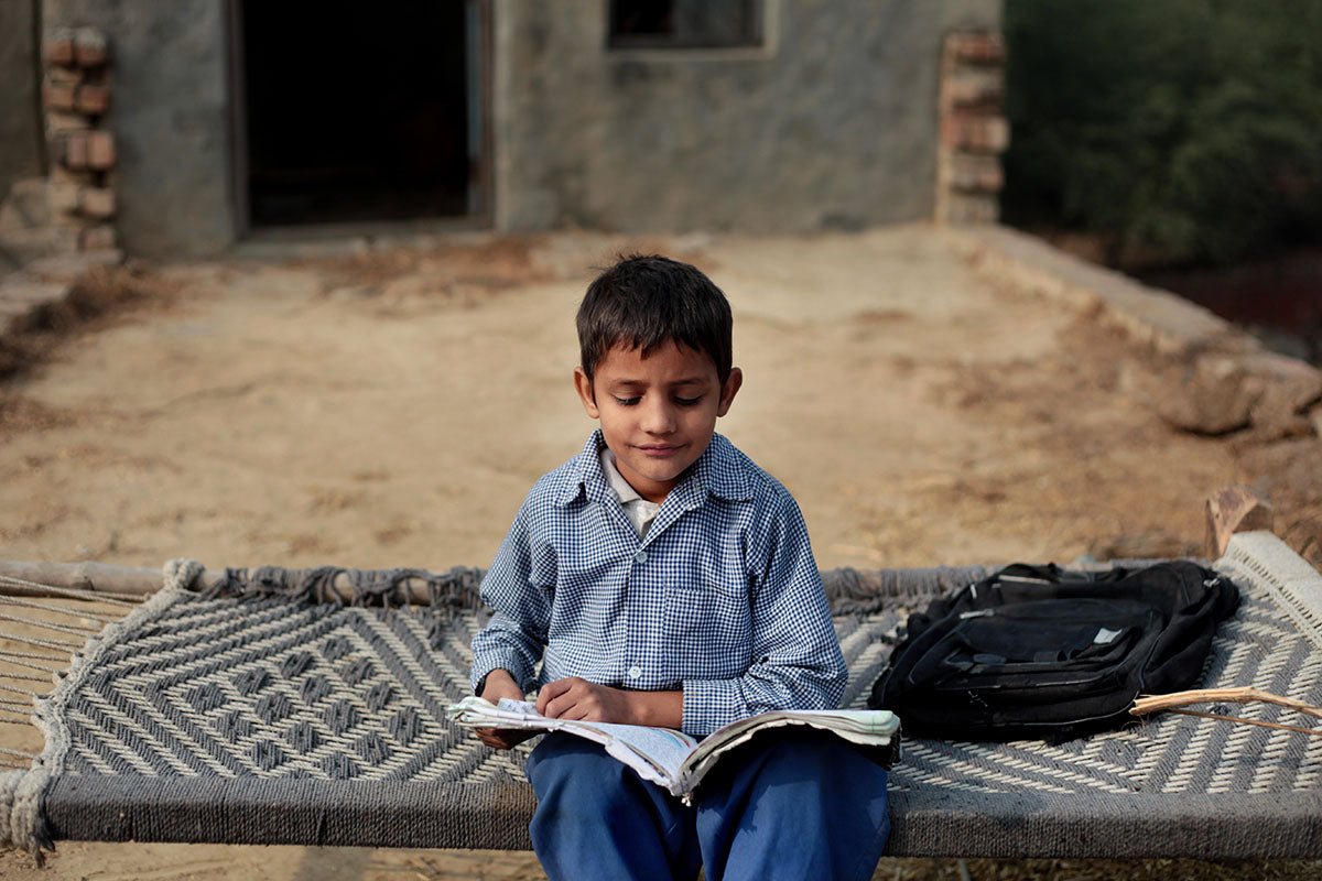 Funding school meals and transportation  (Dhaka, Bangladesh) - notPERFECTLINEN